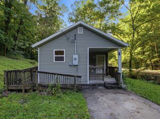 450 Nada Tunnel Rd, Stanton, KY 40380