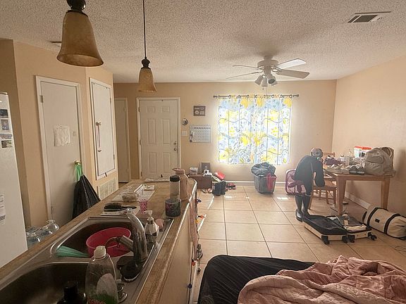 4th image of 649 Carnathan Ct