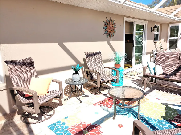540 Clubside Cir — Photo 24