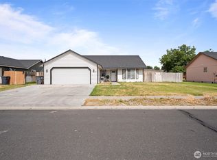 Coventry House Major Plat, Othello, WA 99344