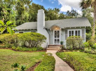 1242 Alexander St, Mount Dora, FL 32757