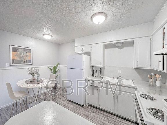 5th image of 1317 52nd St #B