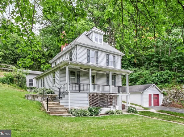 11715 N Main Extension St, Glen Rock, PA 17327