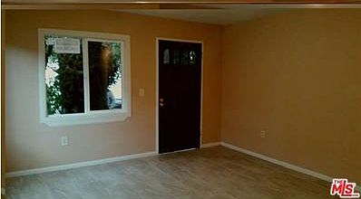 3rd image of 10810 Juniper St