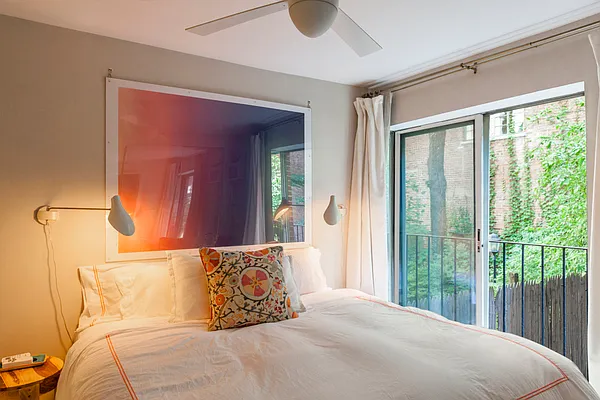 Sold by Compass | media 8