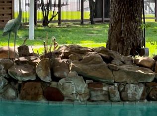 6605 Sandy Beach Rd, Azle, TX 76020