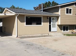 1007 S Holly St, Nampa, ID 83686