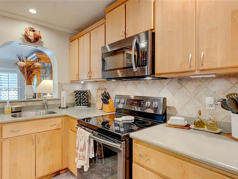 150 Azalea St — Photo 20