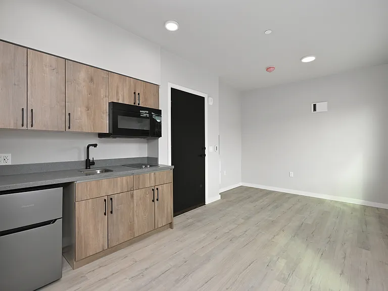 Clara Apartments — Photo 55