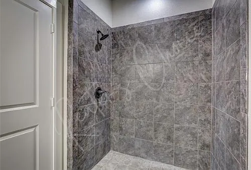 703 Maple St #1 — Photo 3