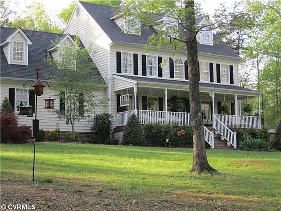 3rd image of 17223 Burchett Ln