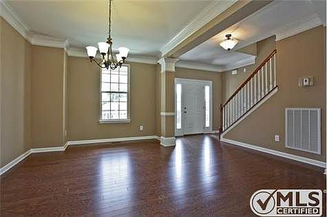 3rd image of 203 Stockwell Dr #203