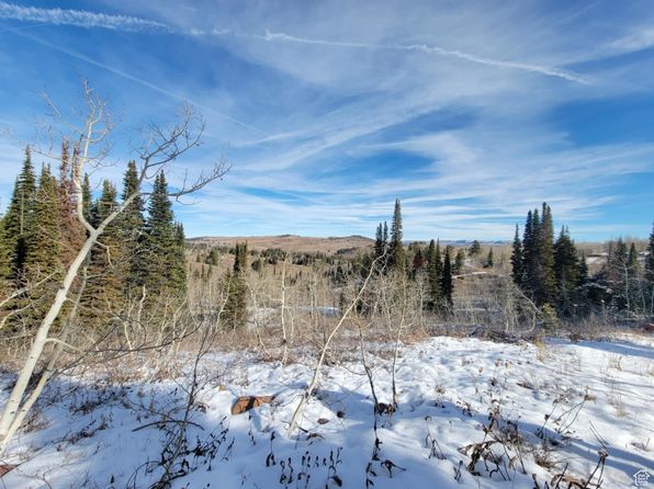 7823 John Fremont Dr, Huntsville, UT 84317