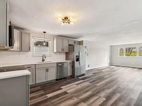 3510 E Deshler Ave, Columbus, OH 43227