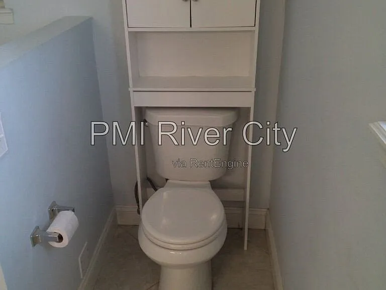 2320 Locustwood Ct — Photo 42