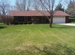 1393 Exeter Ct, Tremont, IL 61568