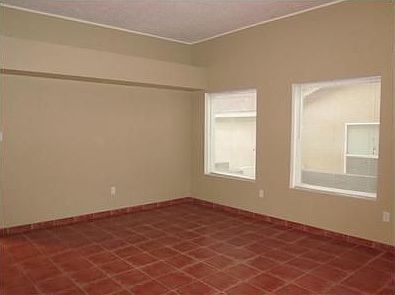 4th image of 6016 Hemlock Ave NW