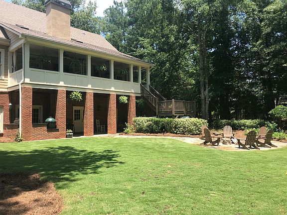 2nd image of 175 Whitegate Dr