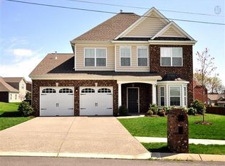 1420 Wentworth Dr, Gallatin, TN 37066