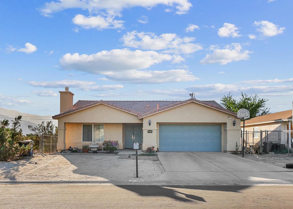 1st image of 16153 Avenida Merced