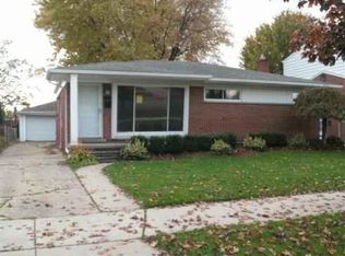 23436 Recreation St, Saint Clair Shores, MI