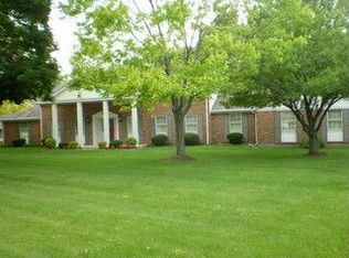 755 Stoneybrook Trl, Fairborn, OH 45324