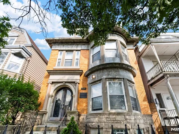 209 Mount Prospect Ave, Newark, NJ 07104