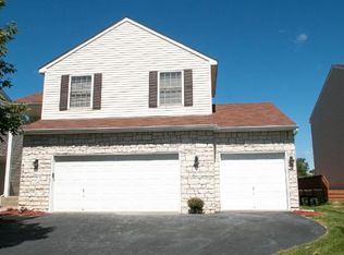 8403 Savanna Oaks Ln, Woodbury, MN 55125