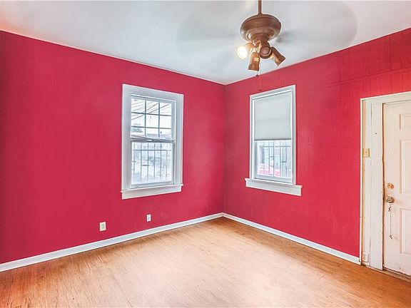 4th image of 3113-15 Marais St