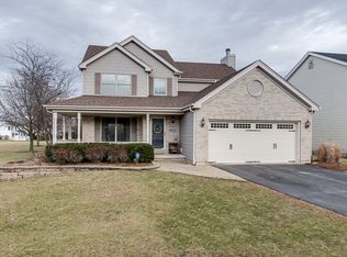 N333 Sulley Sq, Geneva, IL 60134