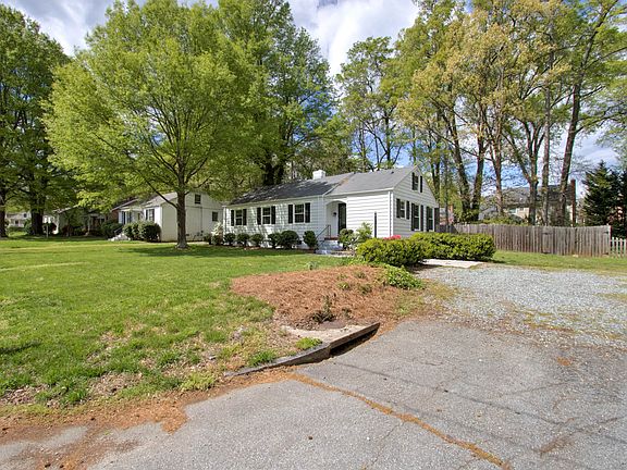 5th image of 1900 Liberty Dr