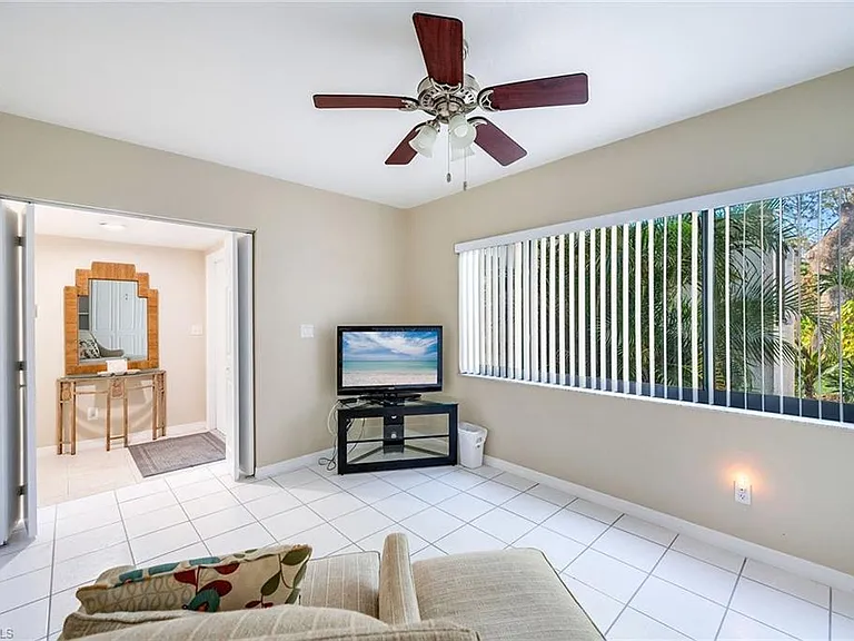 1802 Kings Lake Blvd #2-101 — Photo 20