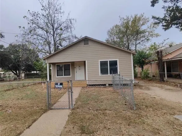 806 Holt St, Bryan, TX 77803