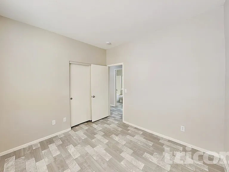 5616 Deer Run Ct — Photo 13