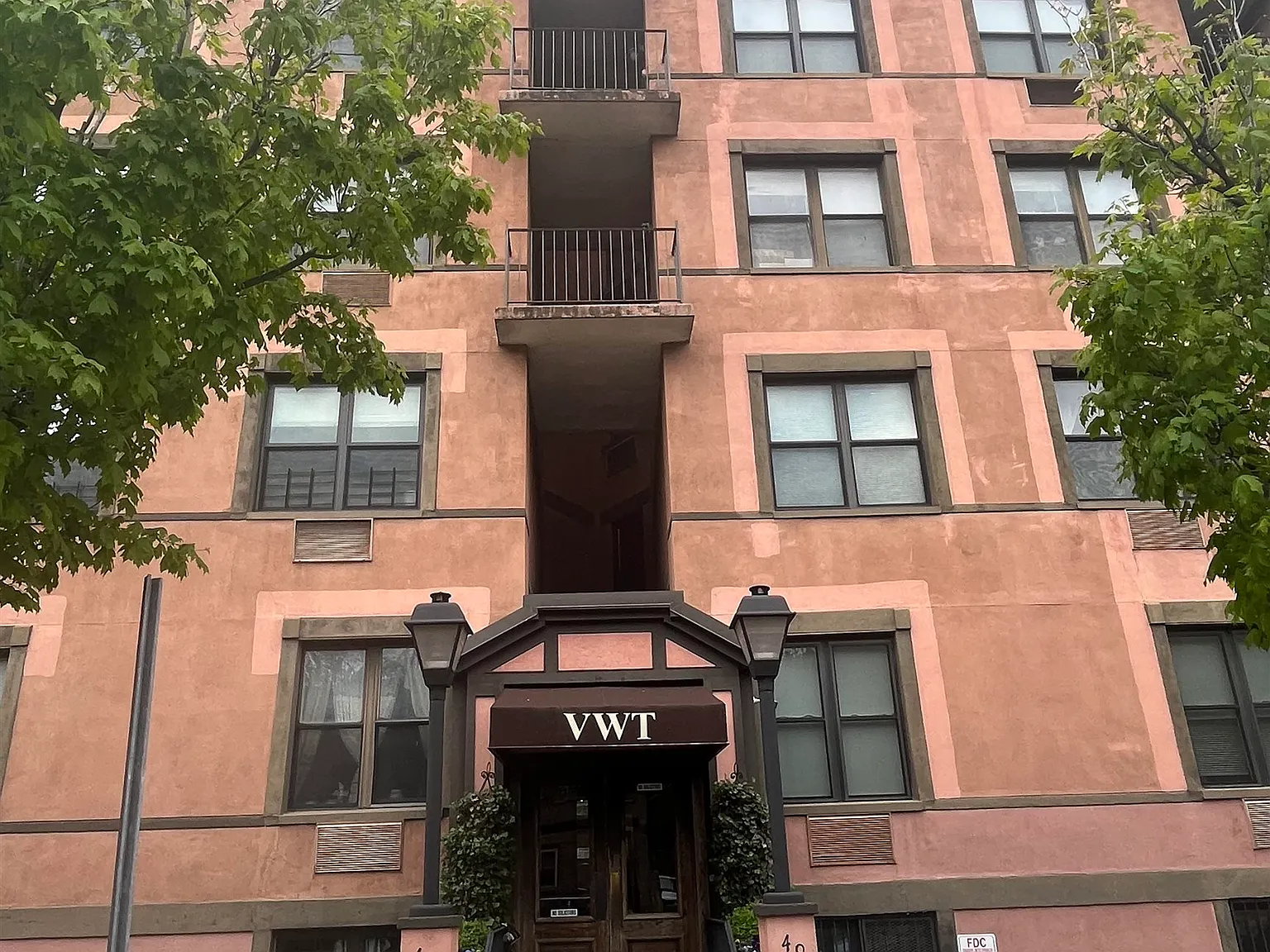 2 bed, 1.0 bath, $2,400 — Photo 1