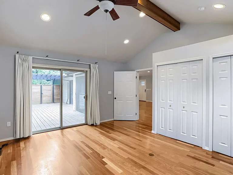 15050 SW 141st Ave — Photo 16