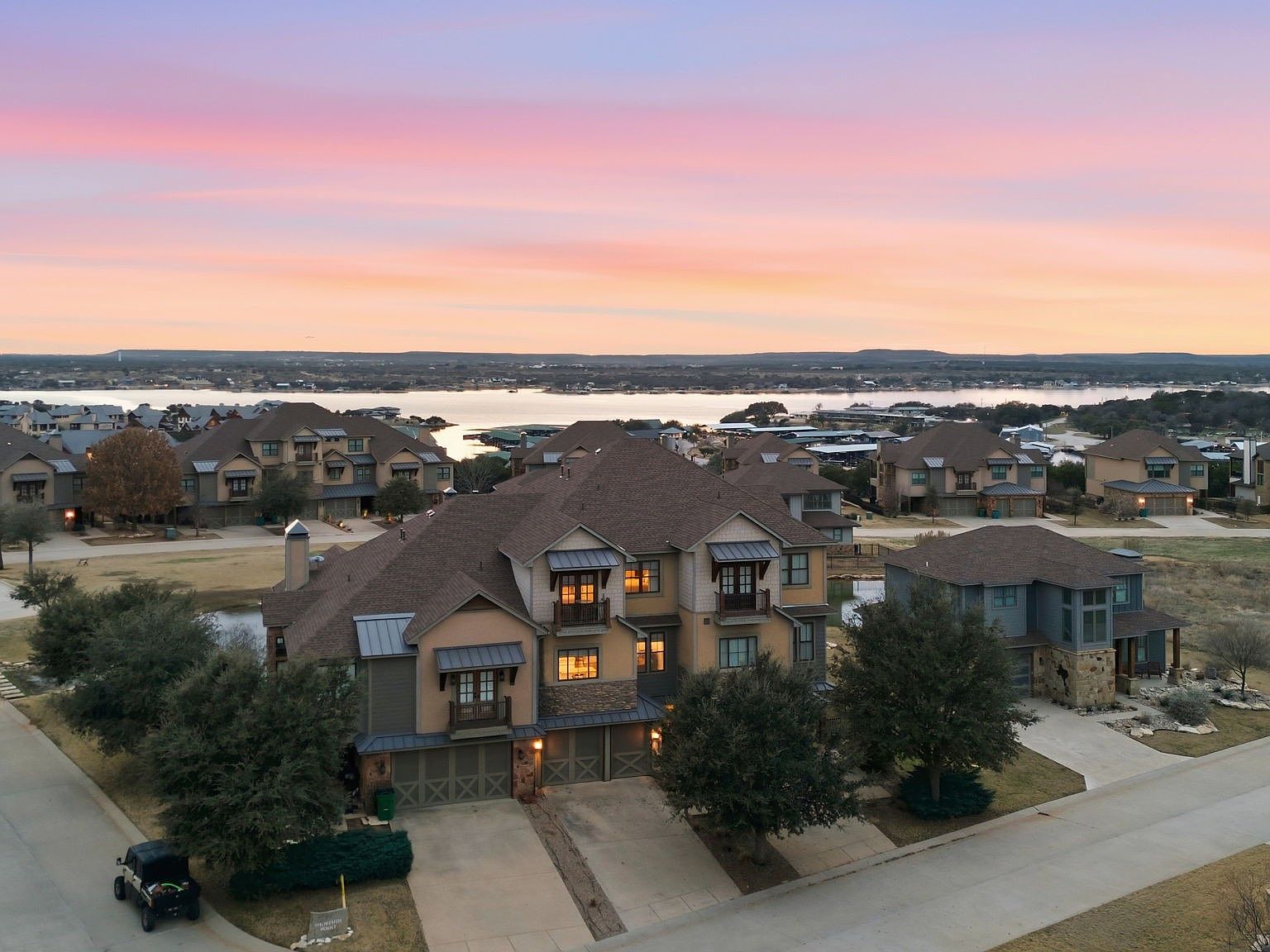 3003 Shoreside Point
