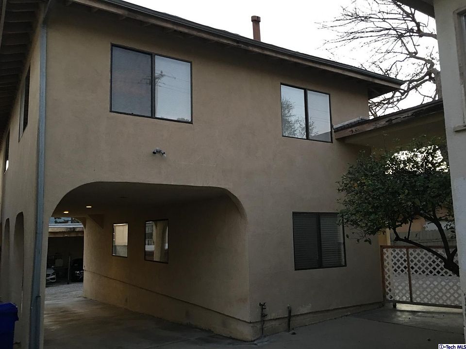 1st image of 2326 1/2 Montrose Ave