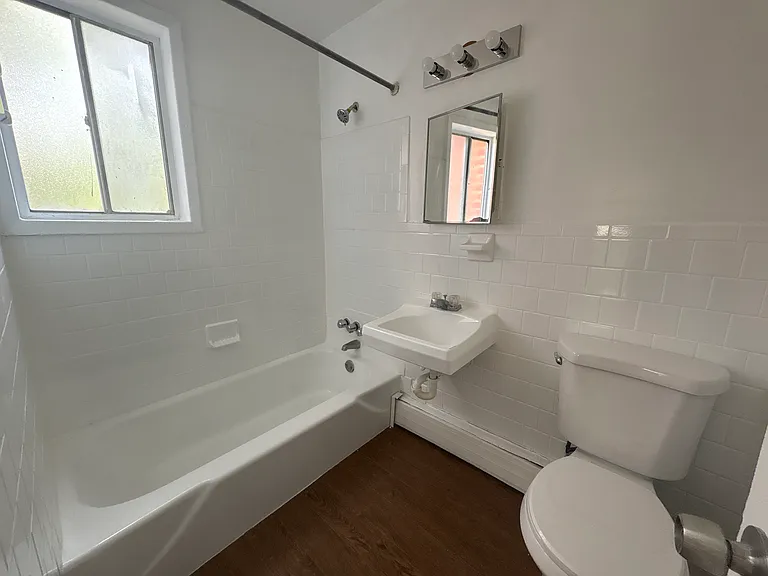 5019 B St SE #302 — Photo 2