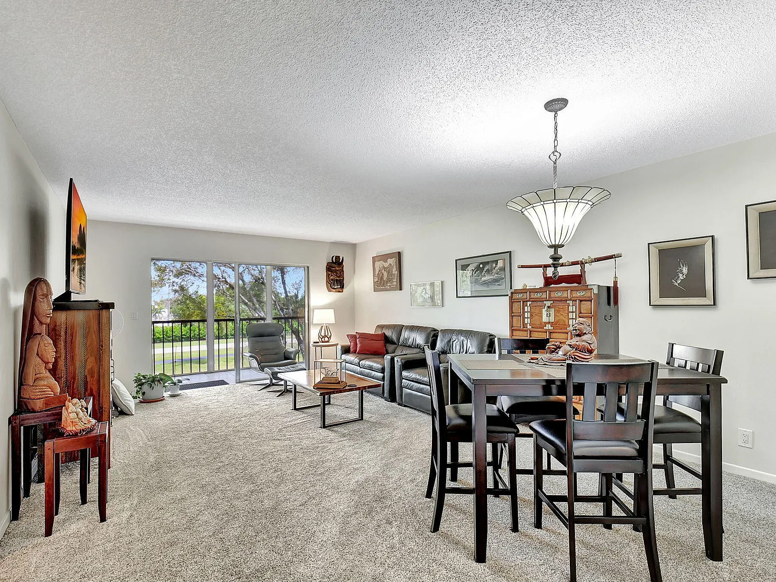 2 bed, 2.0 bath, 1070 sqft, $2,200 — Photo 3