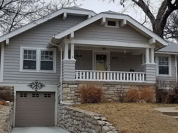 2nd image of 1418 W 51st St