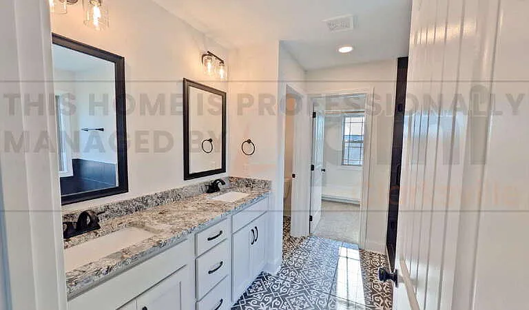 576 Dexter Dr — Photo 27