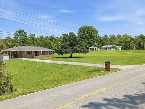 2nd image of 4930 Highway 114 W