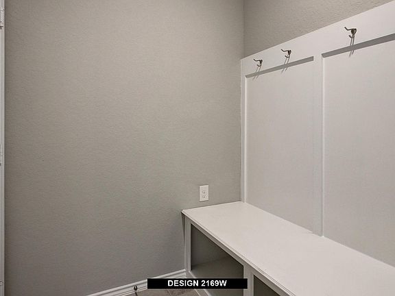 5th image of 2430 Valencia Crst