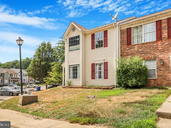 206 Charleston Ct, La Plata, MD 20646