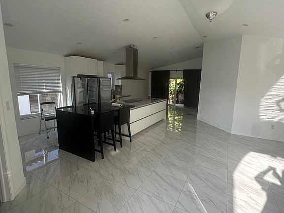 4th image of 15113 NW 89th Pl