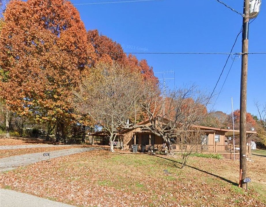 1st image of 8392 S Lakeshore Dr