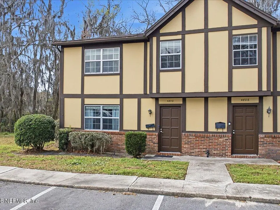 4810 Windrush Ln #C-4