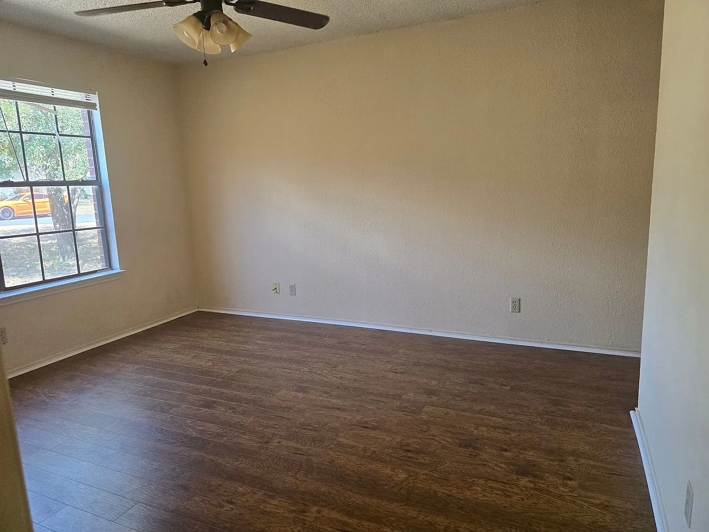 9403 Kempler — Photo 3