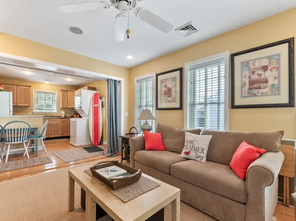 412 Post Road #D4, Wells, ME 04090